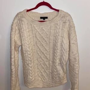 Cream colored cable Banana Republic sweater